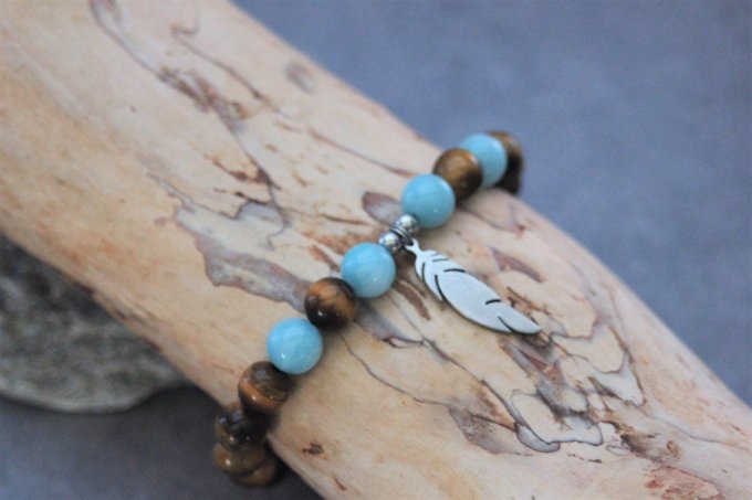 Bracelet perles oeil de tigre et amazonite avec plume acier inoxydable