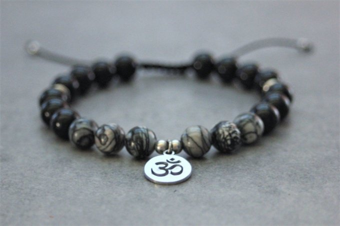 Bracelet perles onyx, jaspe picasso et breloque Ohm acier inoxydable