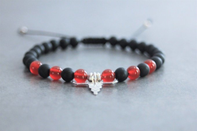 Bracelet perles onyx mat, agate rouge et tête de buffle en argent 925
