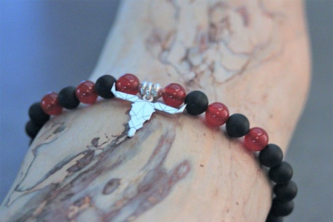 Bracelet perles onyx mat, agate rouge et tête de buffle en argent 925