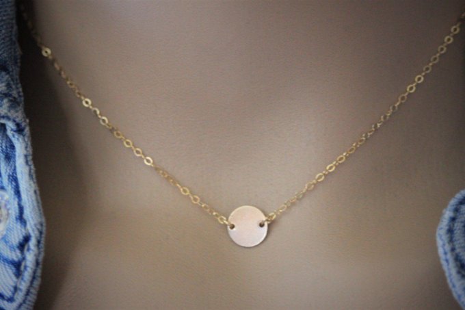 Collier en or Gold Filled petite médaille à graver