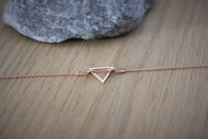 Bracelet or rose pendentif triangle ajouré 