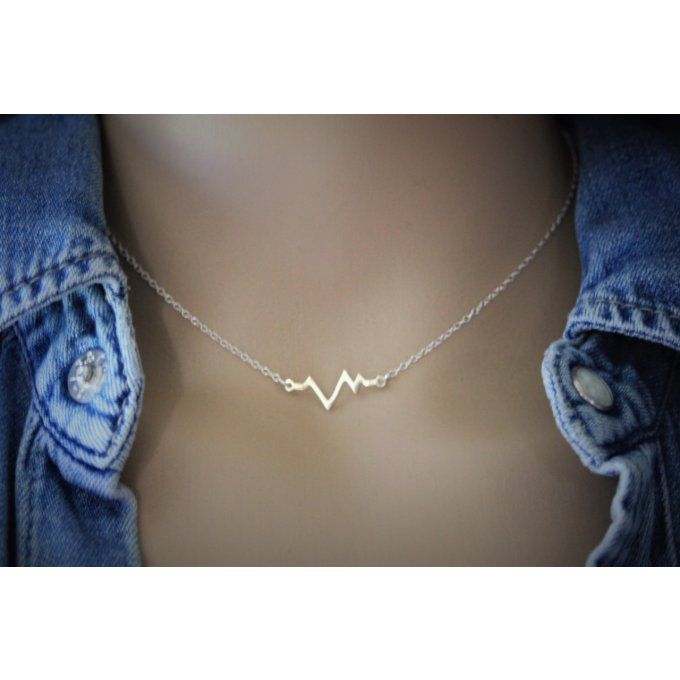 Collier argent massif pendentif ondes rythme cardiaque