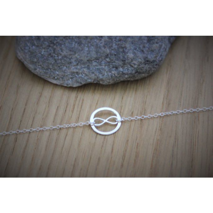 Bracelet Infini et anneau en argent massif