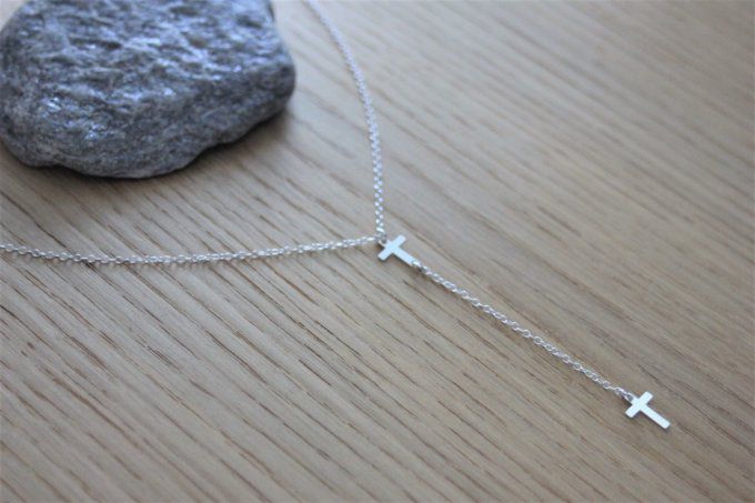 Collier cravate en argent massif pendentif double croix