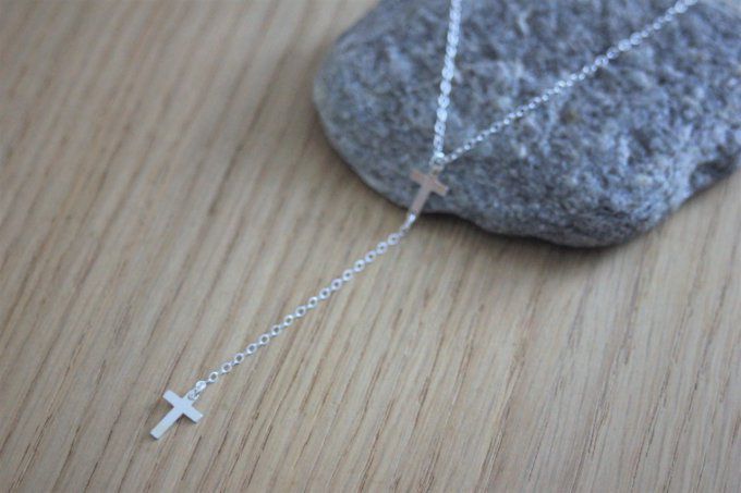 Collier cravate en argent massif pendentif double croix