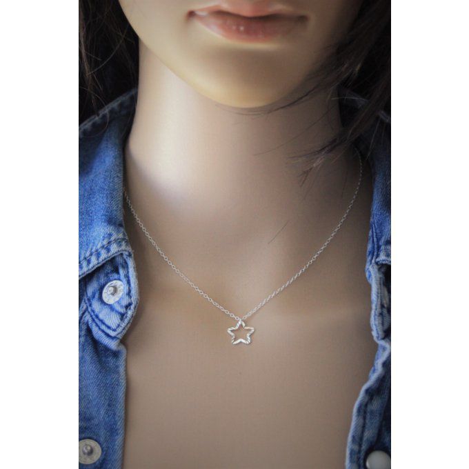 Collier argent massif pendentif étoile martelée