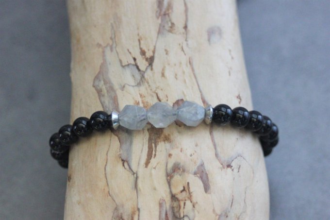 Bracelet en perles onyx, quartz gris et acier inoxydable