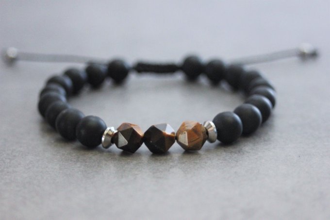 Bracelet en perles onyx mat, oeil de tigre et acier inoxydable