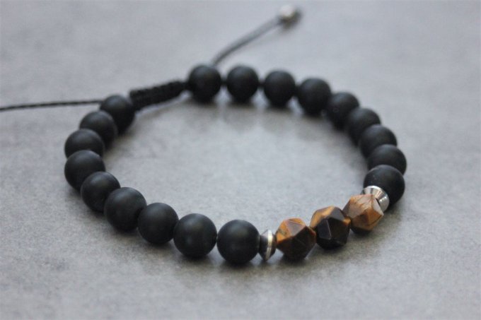 Bracelet en perles onyx mat, oeil de tigre et acier inoxydable