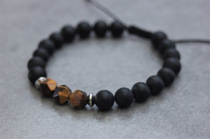 Bracelet en perles onyx mat, oeil de tigre et acier inoxydable