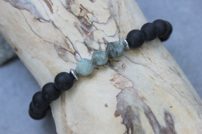 Bracelet en perles onyx mat, labradorite et acier inoxydable