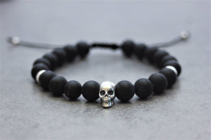 Bracelet perles onyx mat et tête de mort argent 925