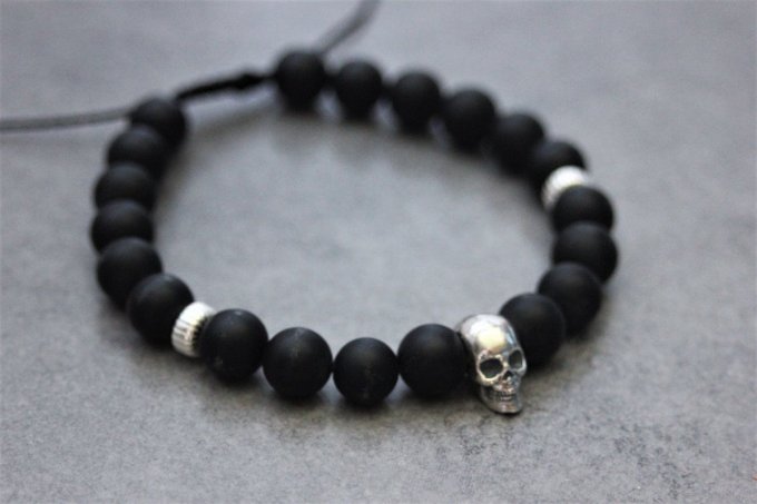 Bracelet perles onyx mat et tête de mort argent 925