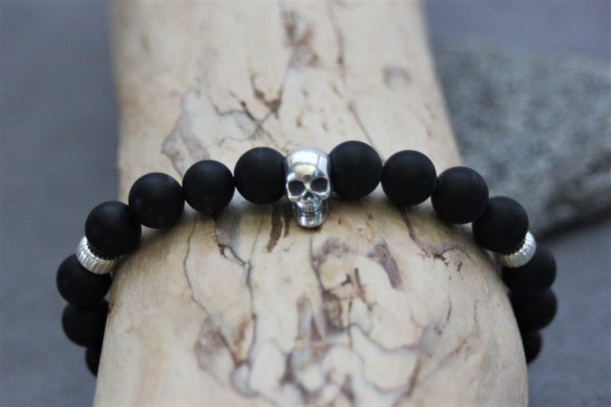 Bracelet perles onyx mat et tête de mort argent 925