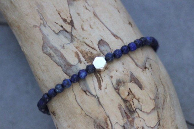Bracelet perles lapis lazuli et perle hexagone en argent massif