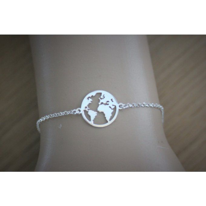 Bracelet carte du monde en argent massif 