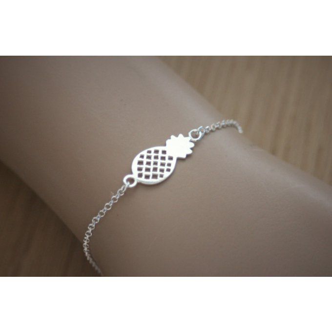 Bracelet argent massif avec breloque ananas