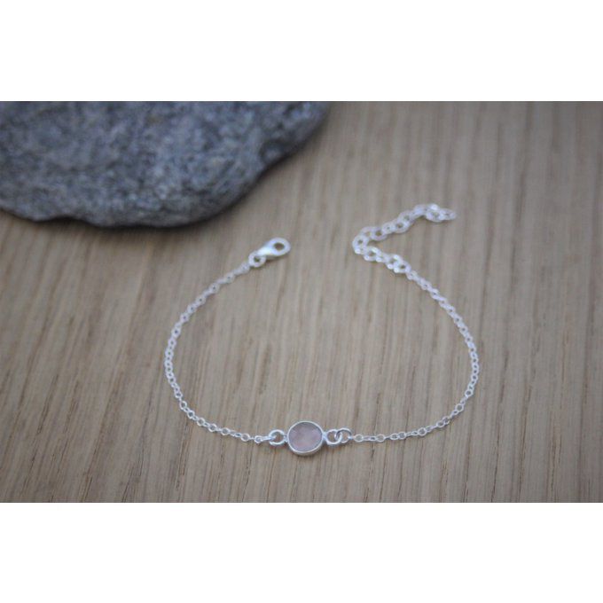 Bracelet argent massif avec pierre ronde en quartz rose