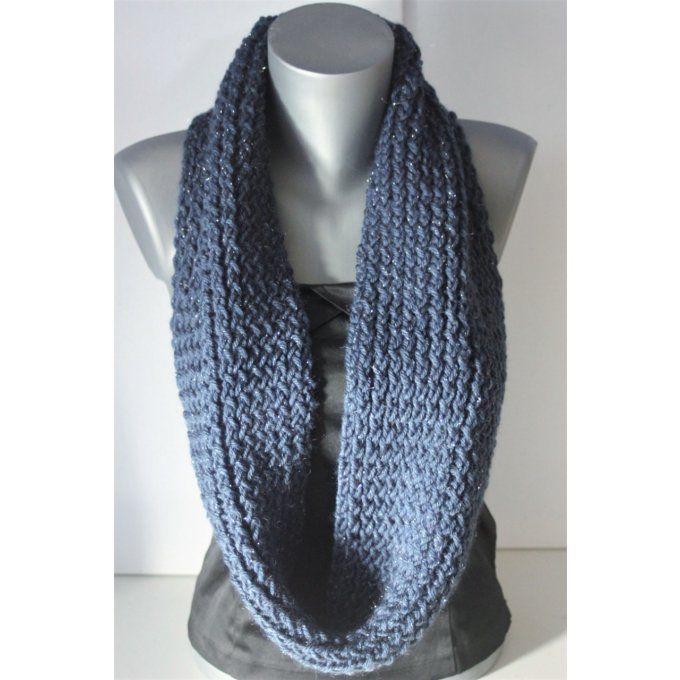 Snood - écharpe en laine de couleur bleu encre pailleté