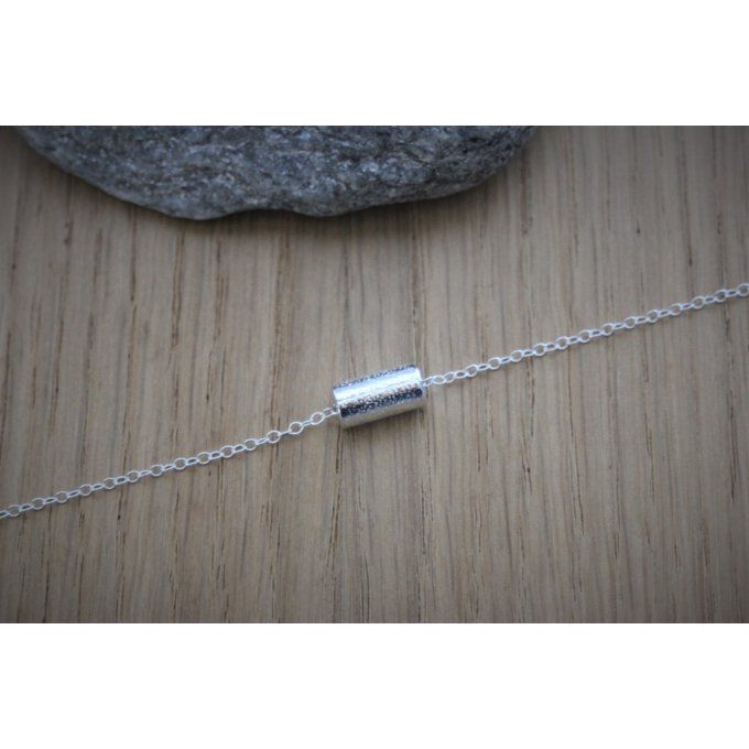 Collier argent massif perle cylindre texturé en argent