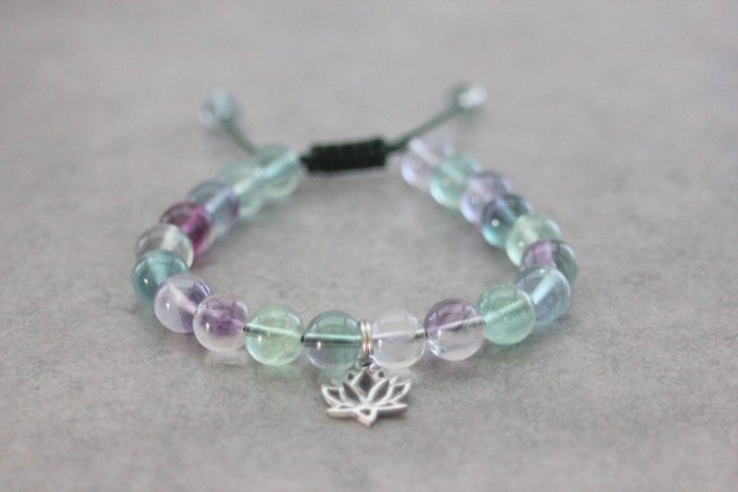 Bracelet perles fluorite et fleur de lotus en acier inoxydable
