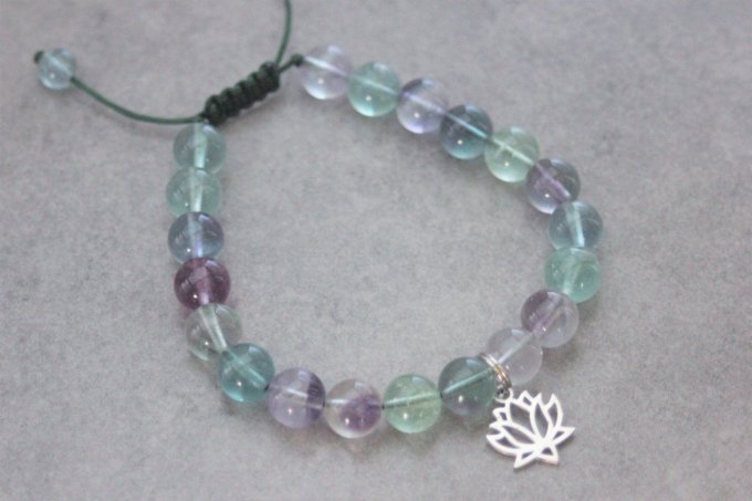 Bracelet perles fluorite et fleur de lotus en acier inoxydable
