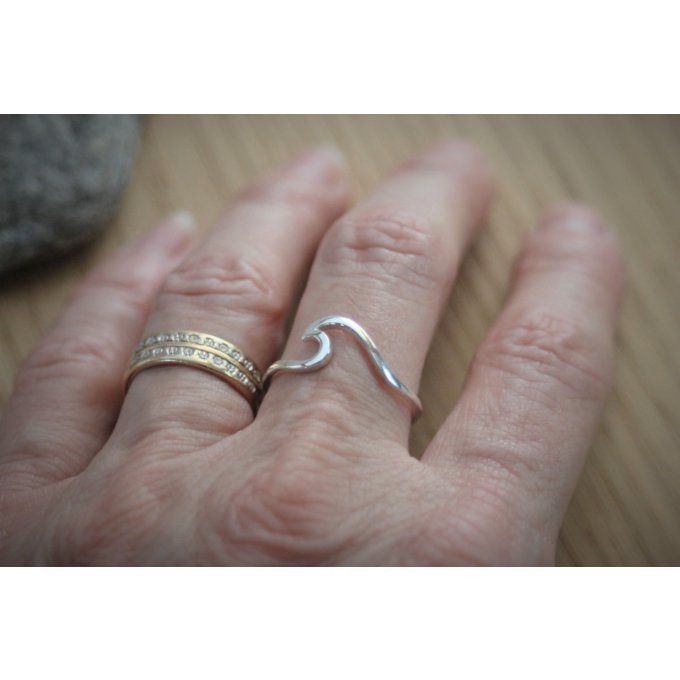 Bague vague en argent massif