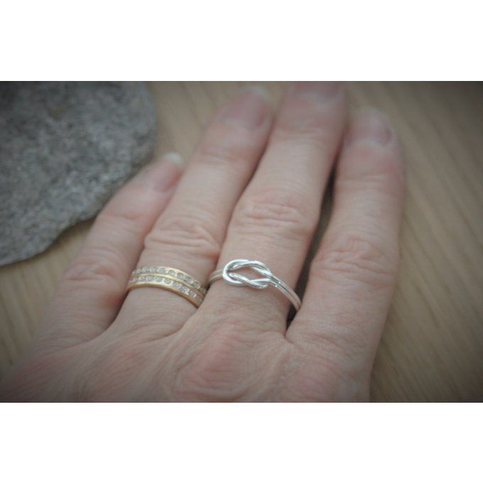 Bague noeud en argent massif