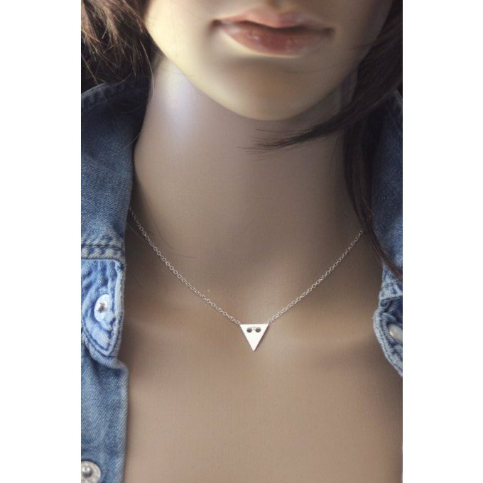 Collier argent massif pendentif médaille triangle